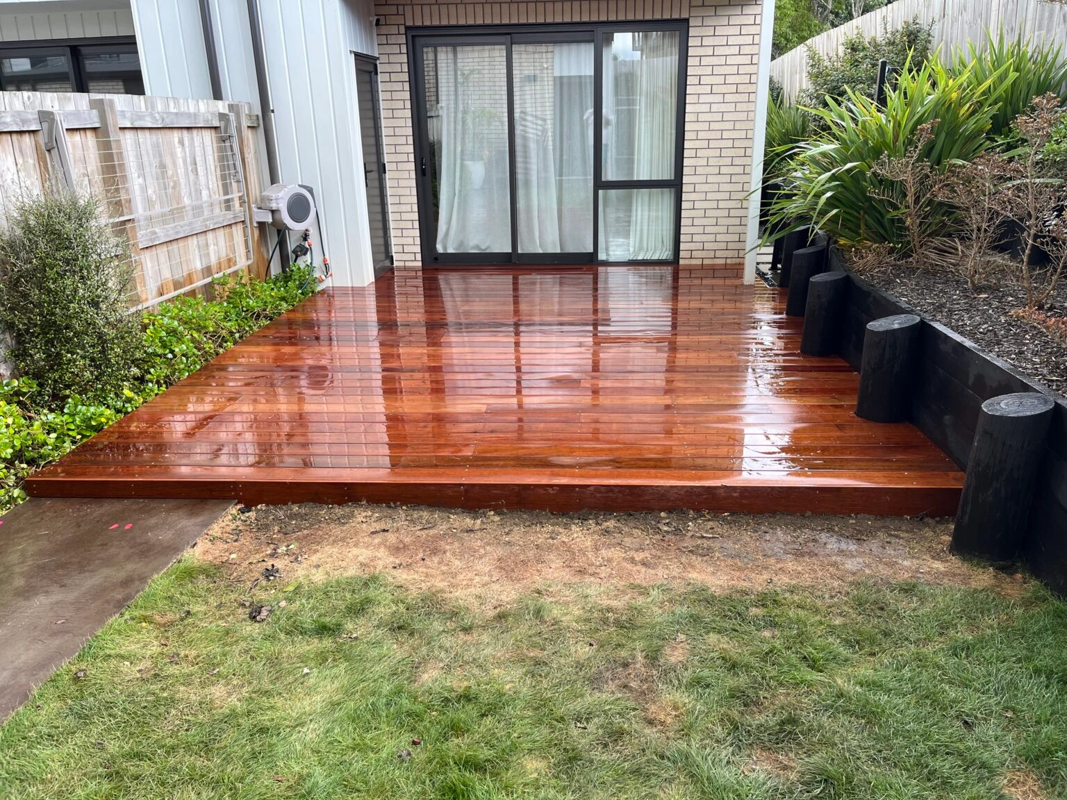 Outdoor deck pergola build East Auckland